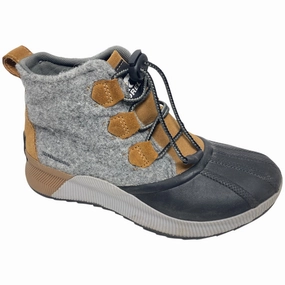 Boots Ankle Flats By Sorel In Black & Grey, Size: 5