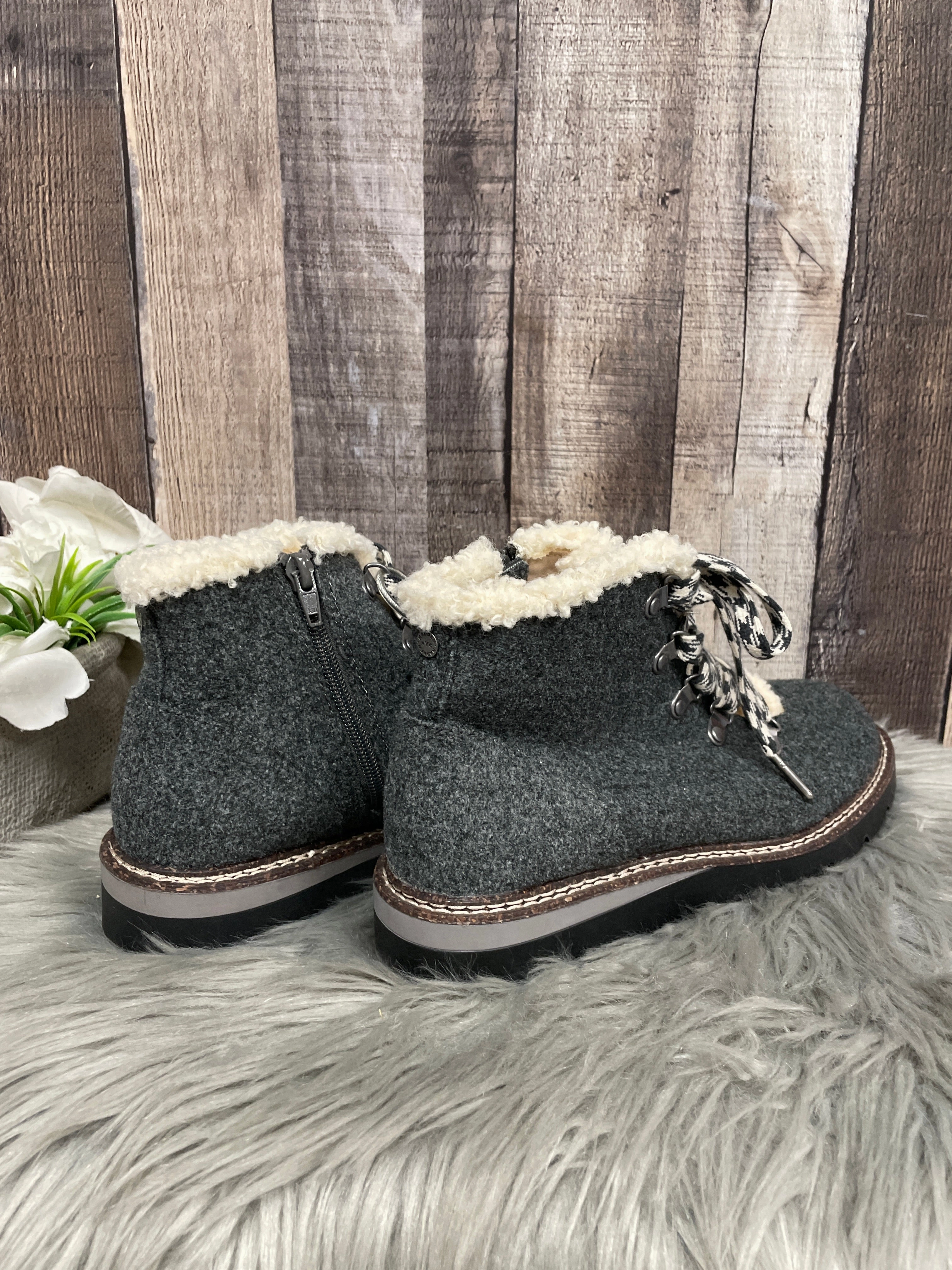 Boots Combat By Cme In Grey, Size: 9