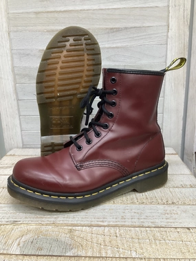 Boots Combat By Dr Martens In Red, Size: 8.5