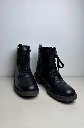Boots Combat By Report In Black, Size: 9