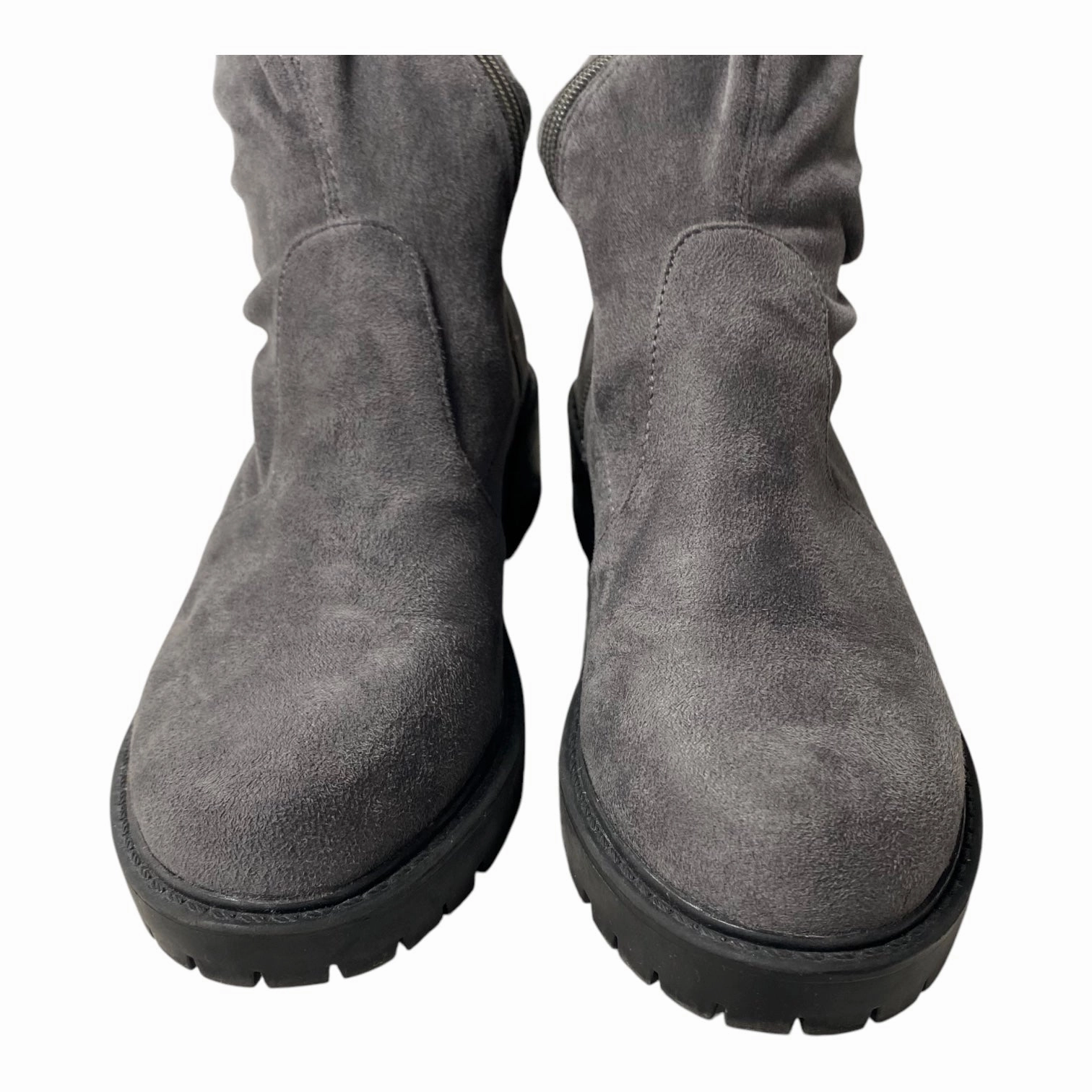 Boots Knee Flats By Clothes Mentor In Grey, Size:8