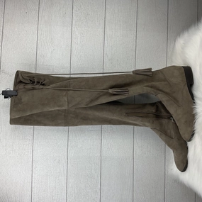 Boots Knee Flats By Marc Fisher In Brown, Size: 8