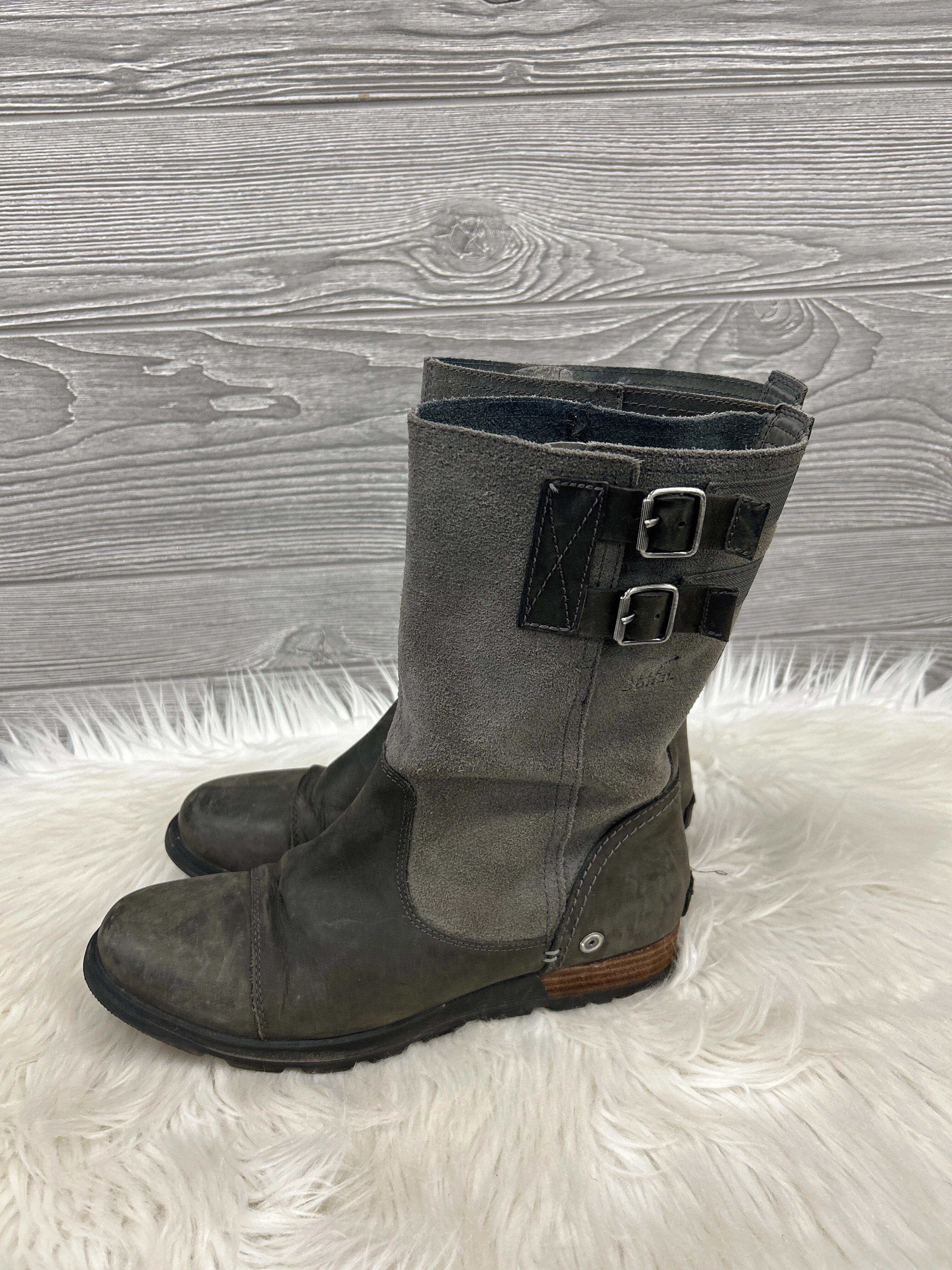 Boots Mid-calf Flats By Sorel  Size: 8.5