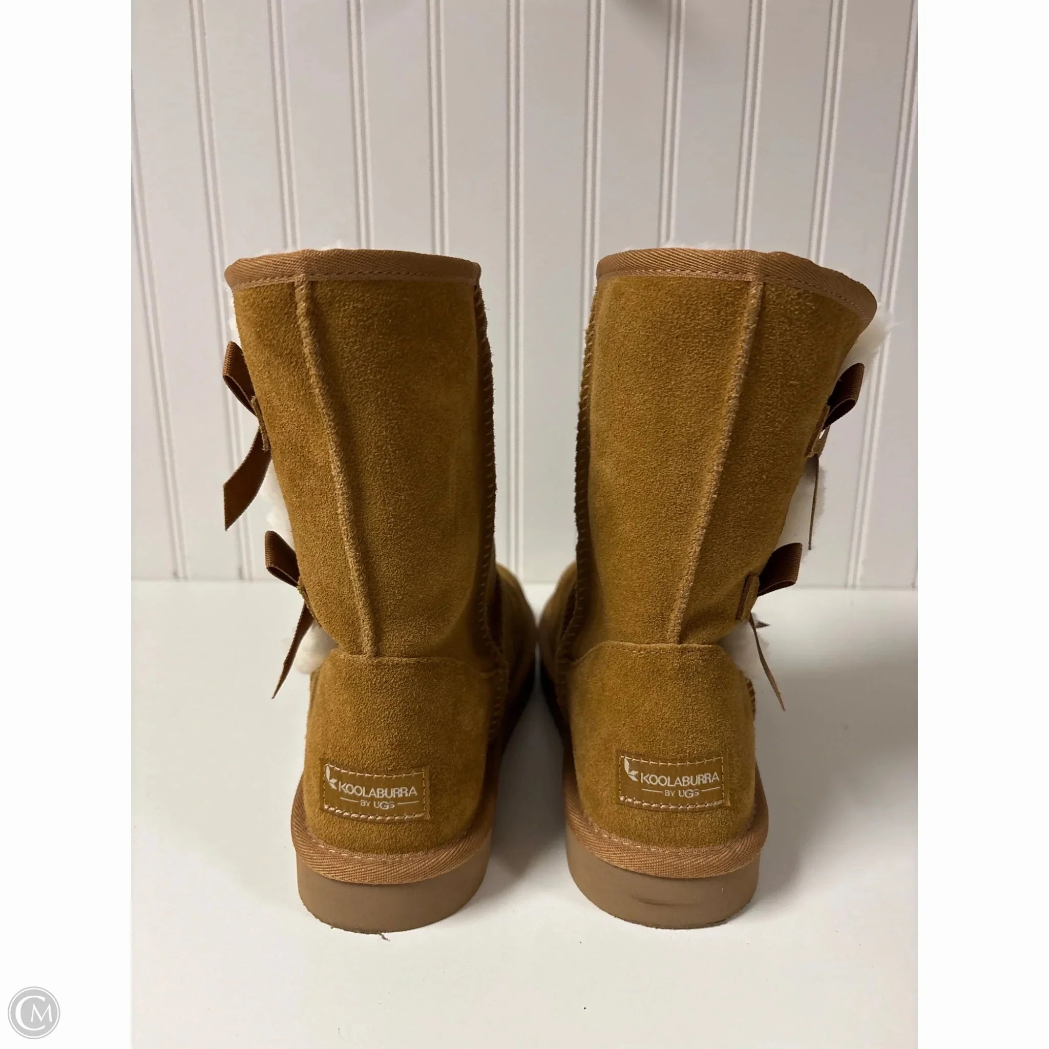 Boots Snow By Koolaburra By Ugg In Tan, Size: 8