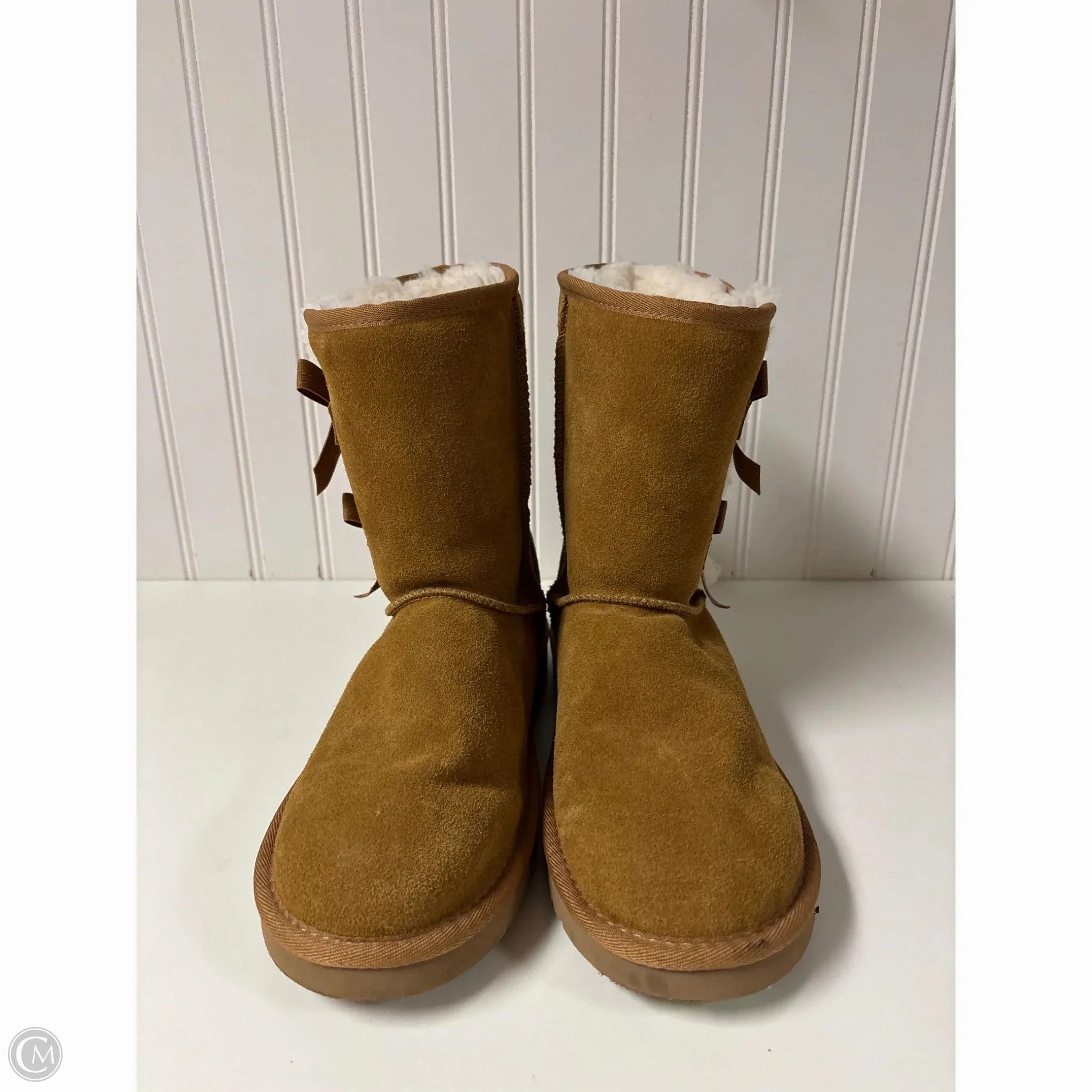 Boots Snow By Koolaburra By Ugg In Tan, Size: 8