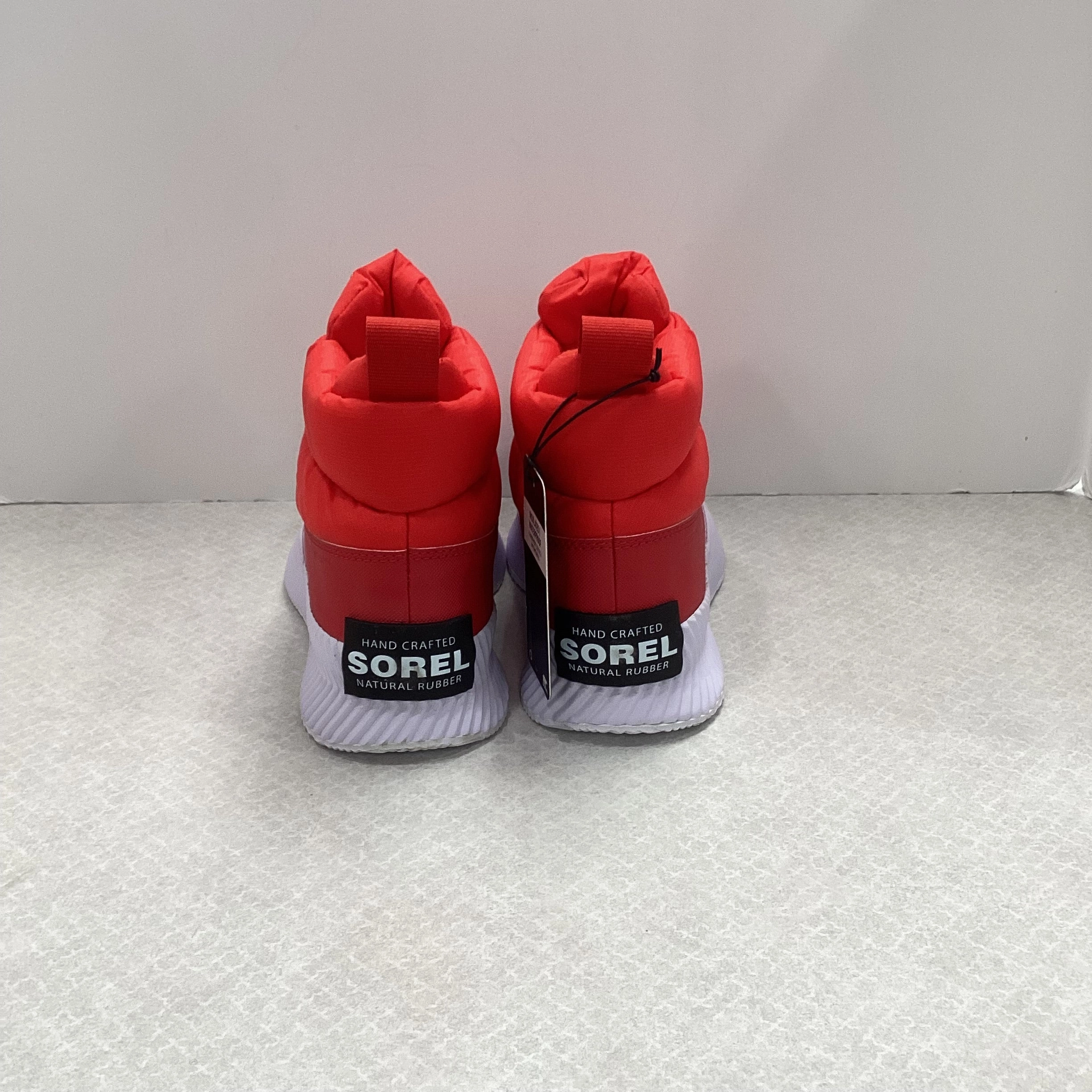 Boots Snow By Sorel In Red & White, Size: 7