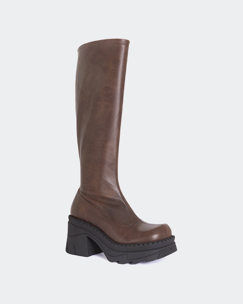Giovana Brown Stretch