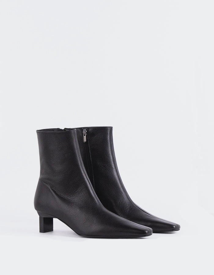 Karylle Black Leather