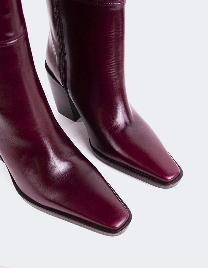 Melville Burgundy Leather