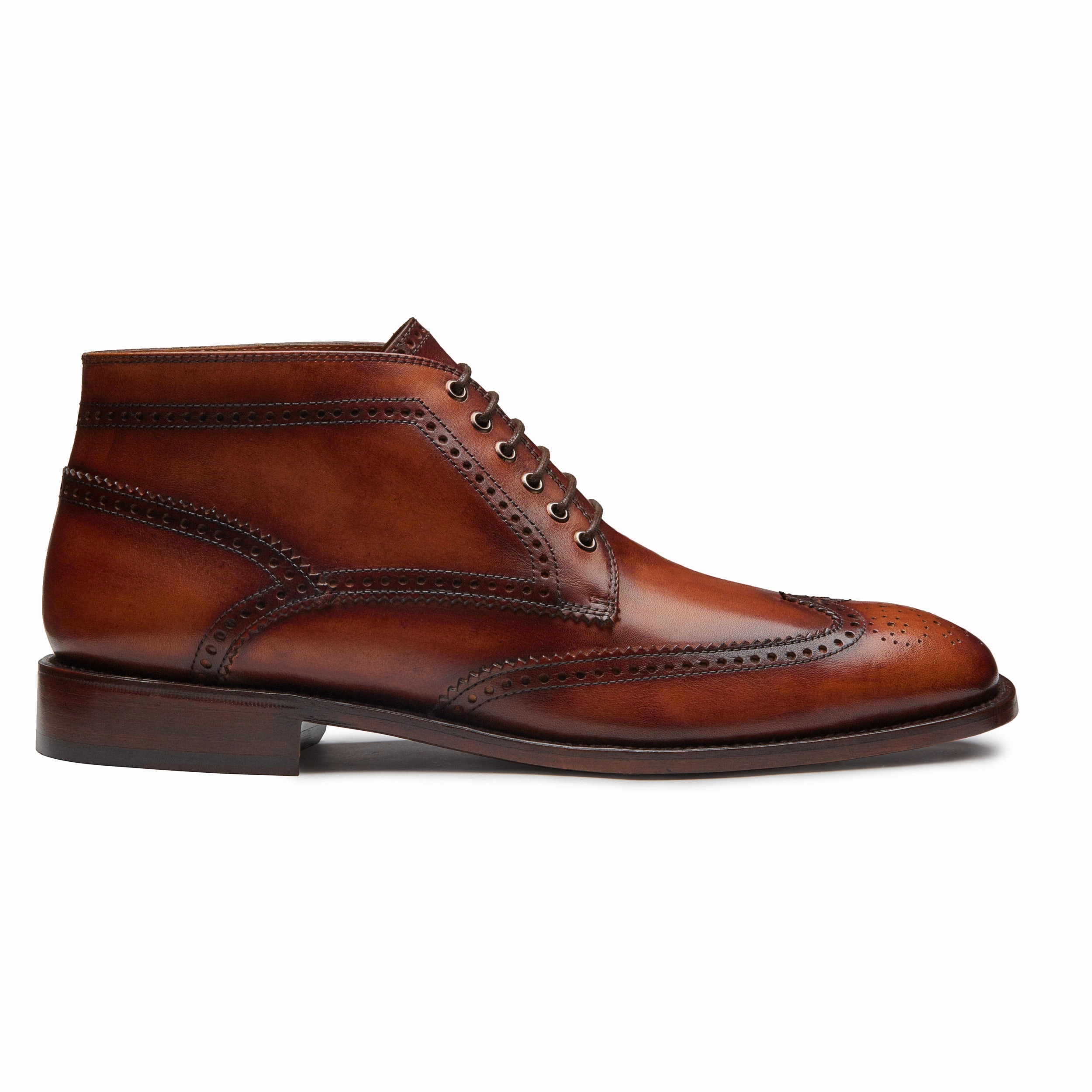 Men´s brown leather wingtip brogue boots