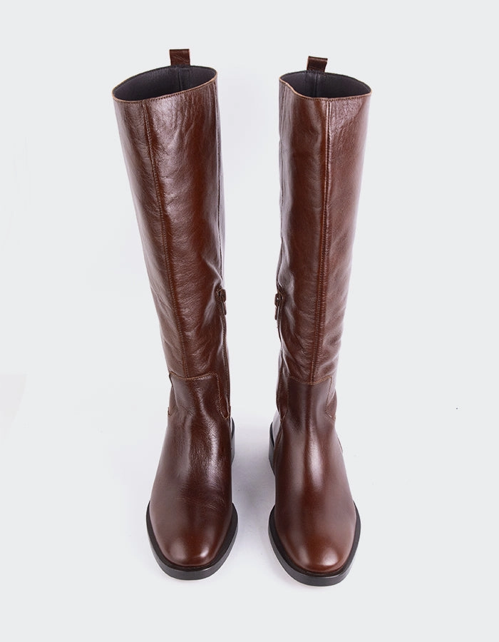 Moyle Chestnut Leather