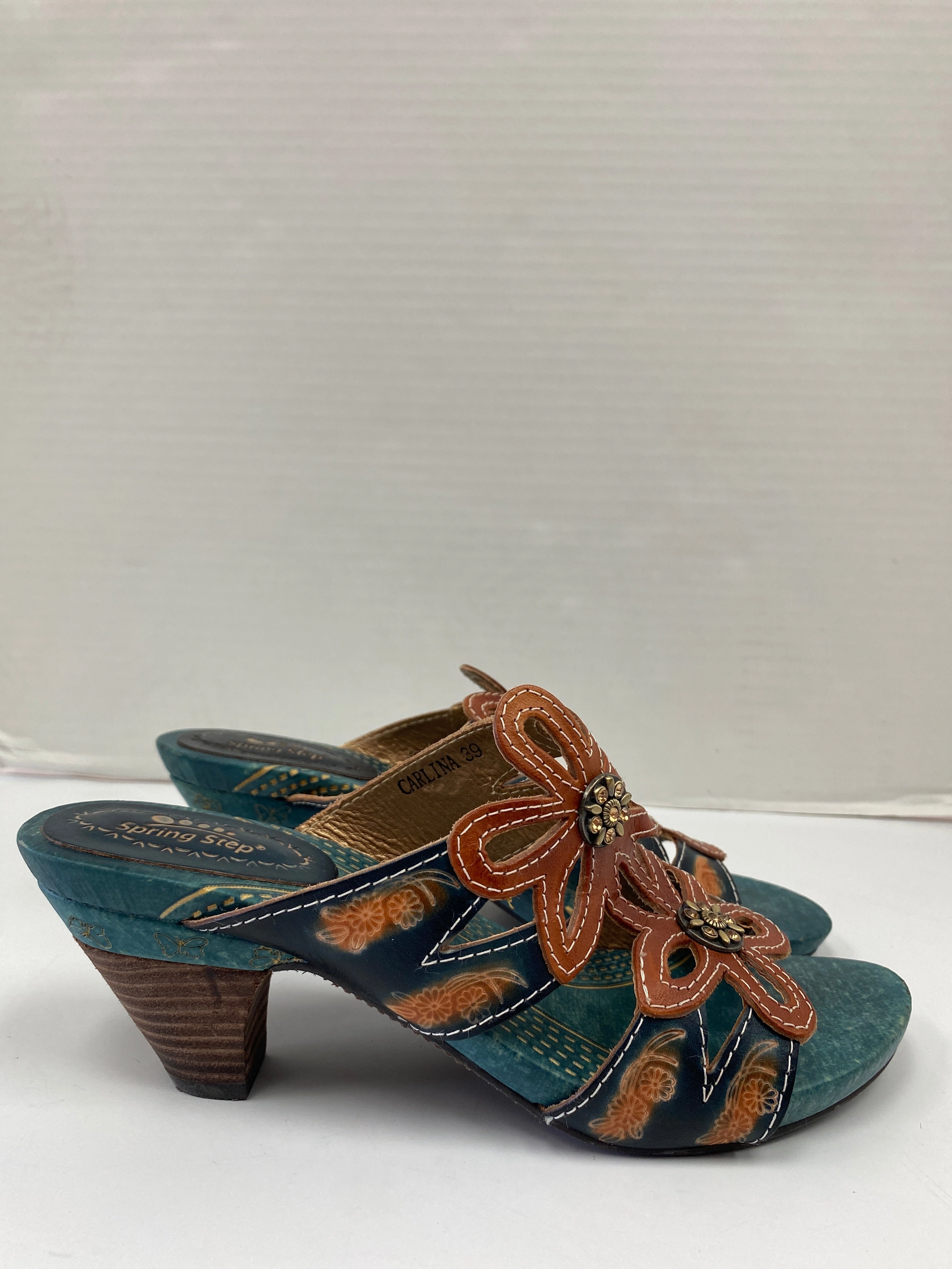 Sandals Heels Kitten By Spring Step In Green, Size: 8.5