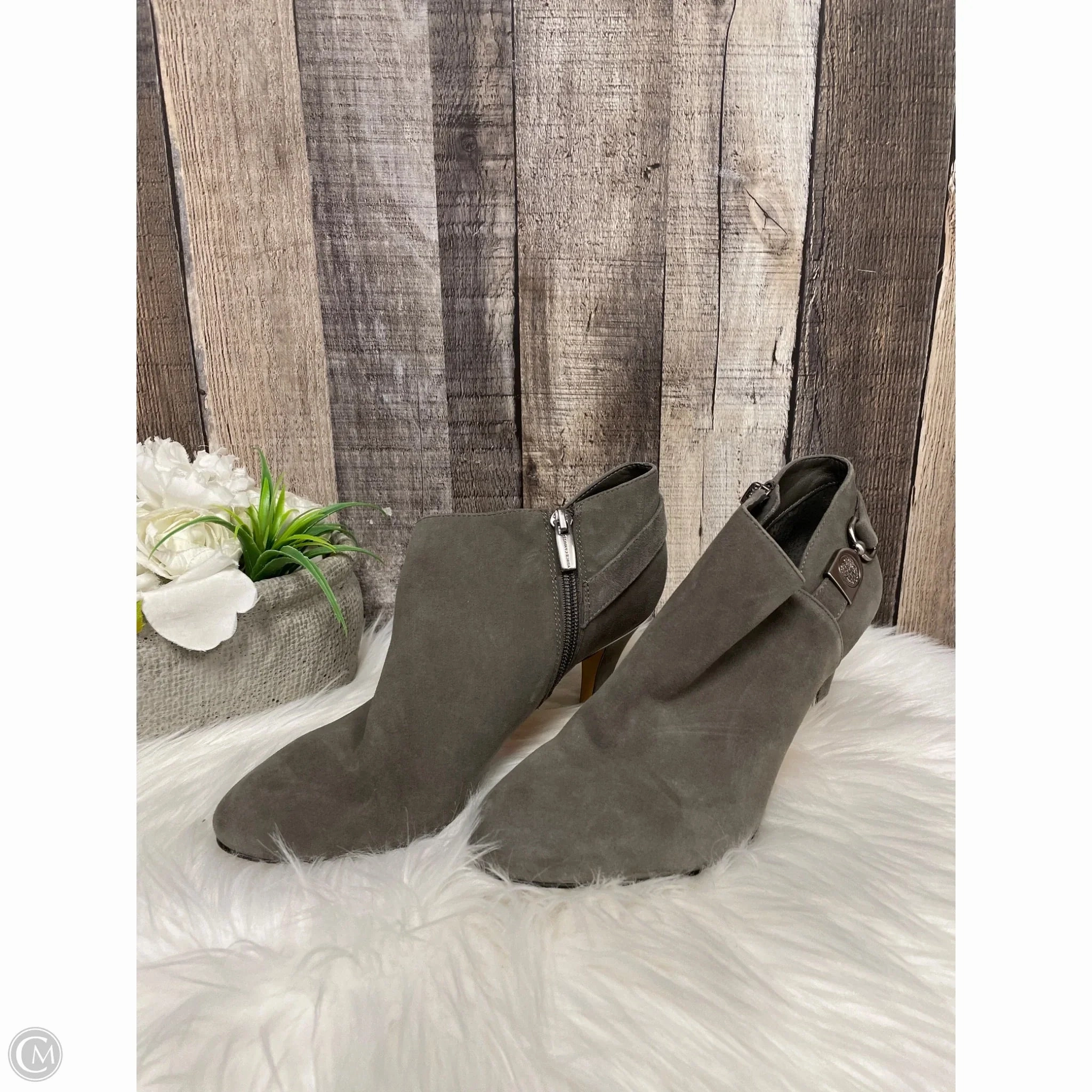 Shoes Heels Kitten By Vince Camuto In Grey, Size: 8.5