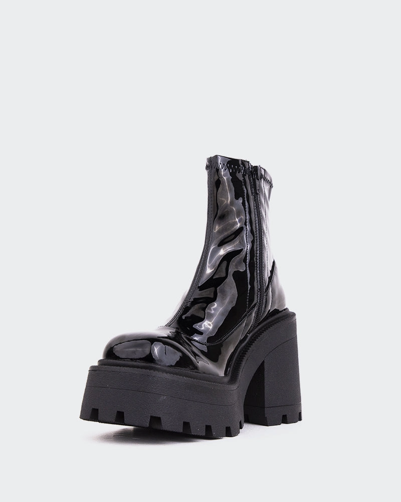 Tana Black Shiny Leather